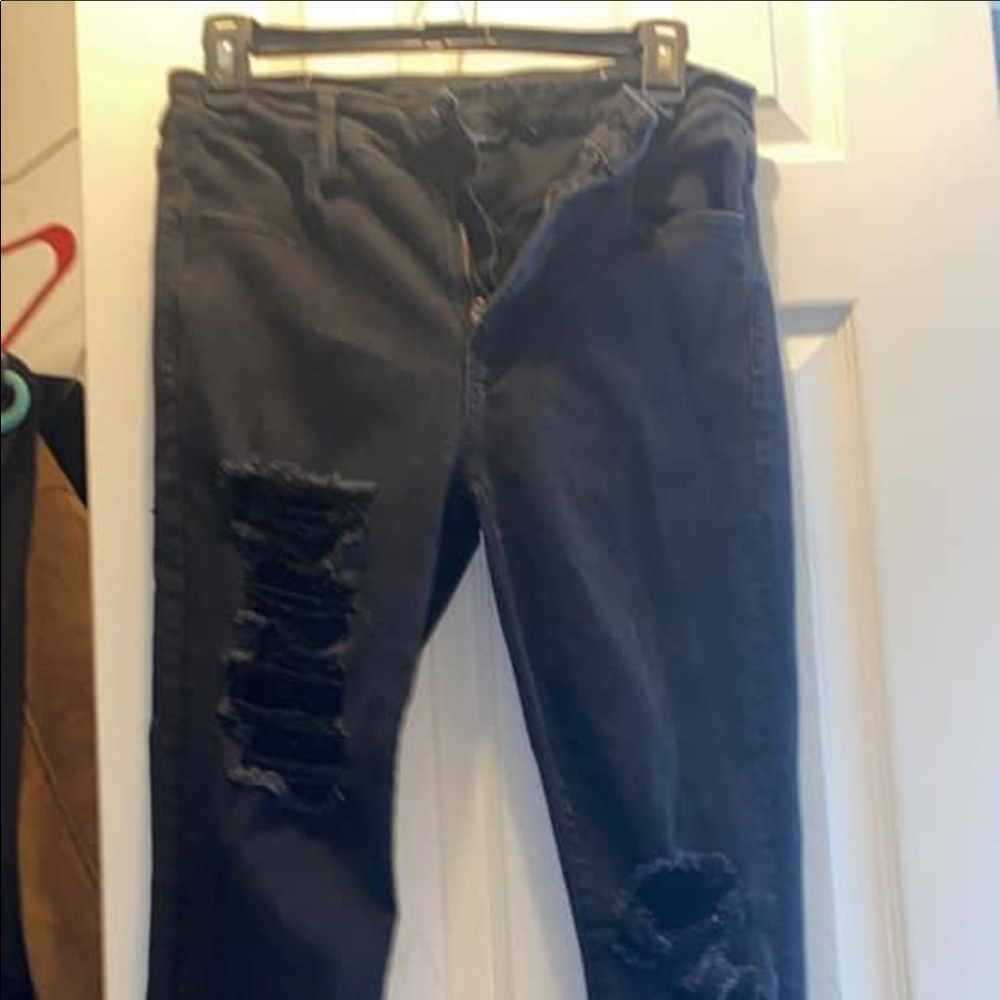 AMERICAN EAGLE SIZE 12